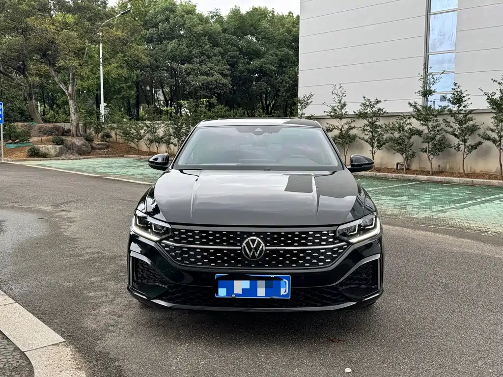 Volkswagen Lavida — миниатюра 2
