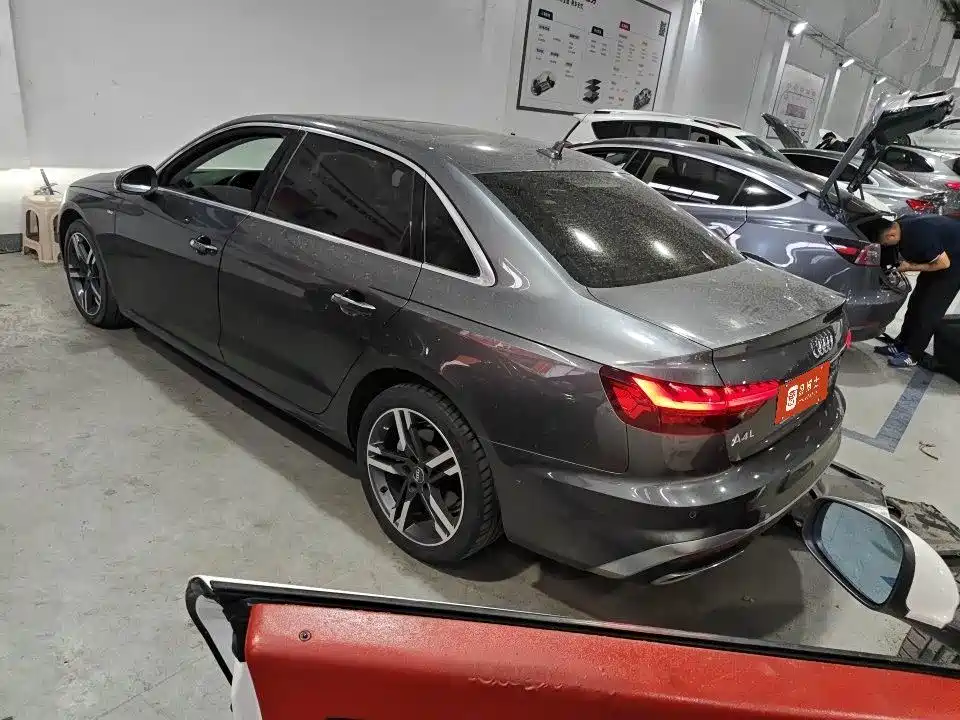 Audi A4L — миниатюра 3