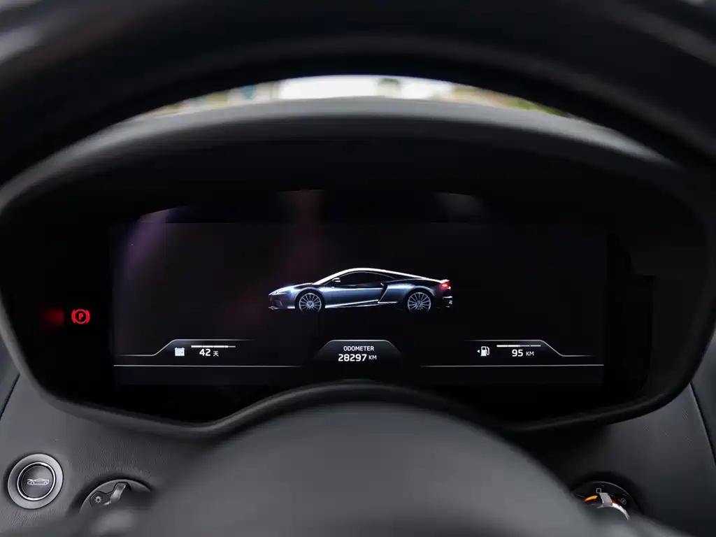McLaren GT — миниатюра 20