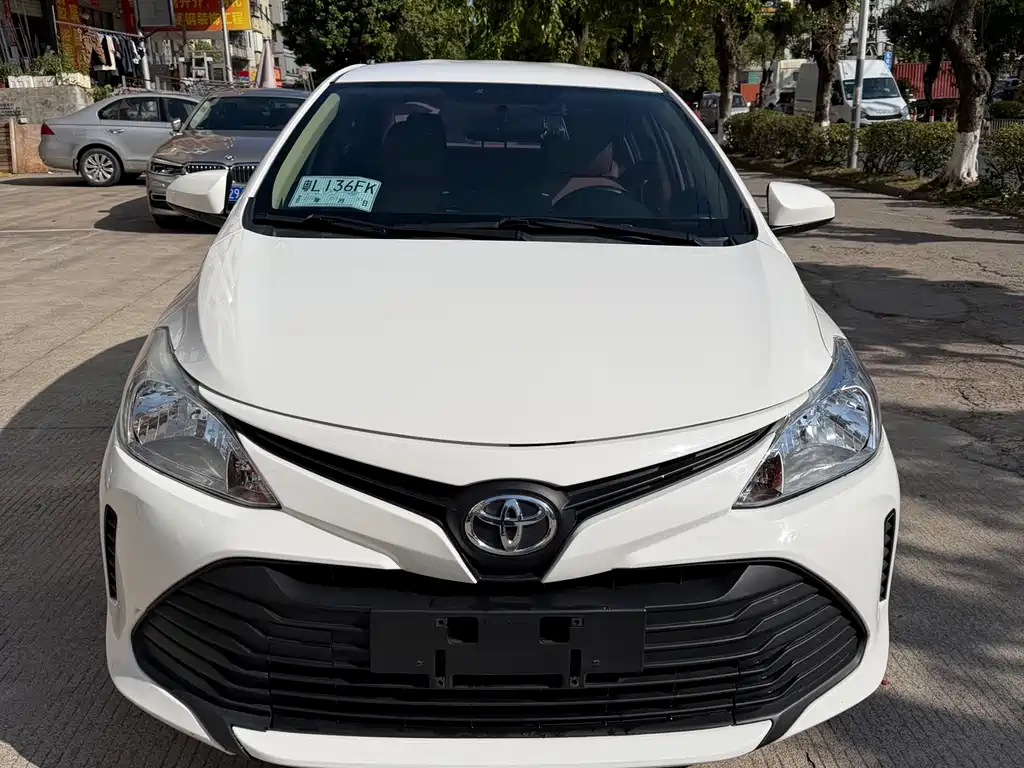 TOYOTA VIOS