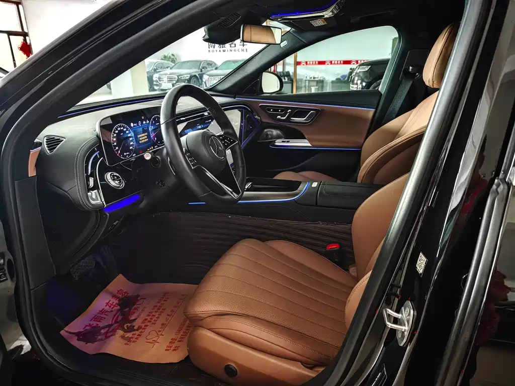 Mercedes-Benz E-Class E 2024 E 300 L Luxury