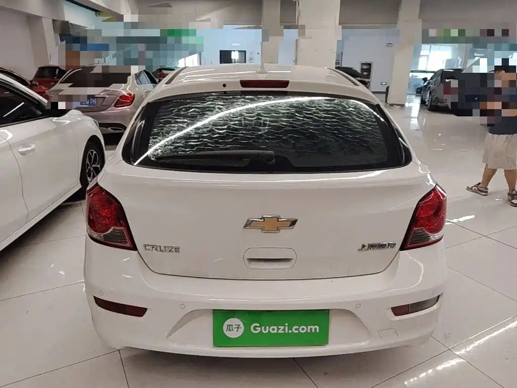 Chevrolet Cruze — миниатюра 6