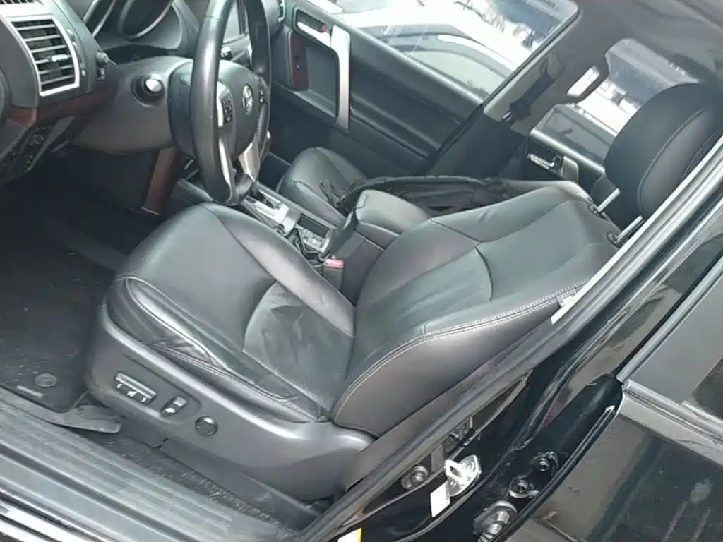Toyota Prado — миниатюра 15