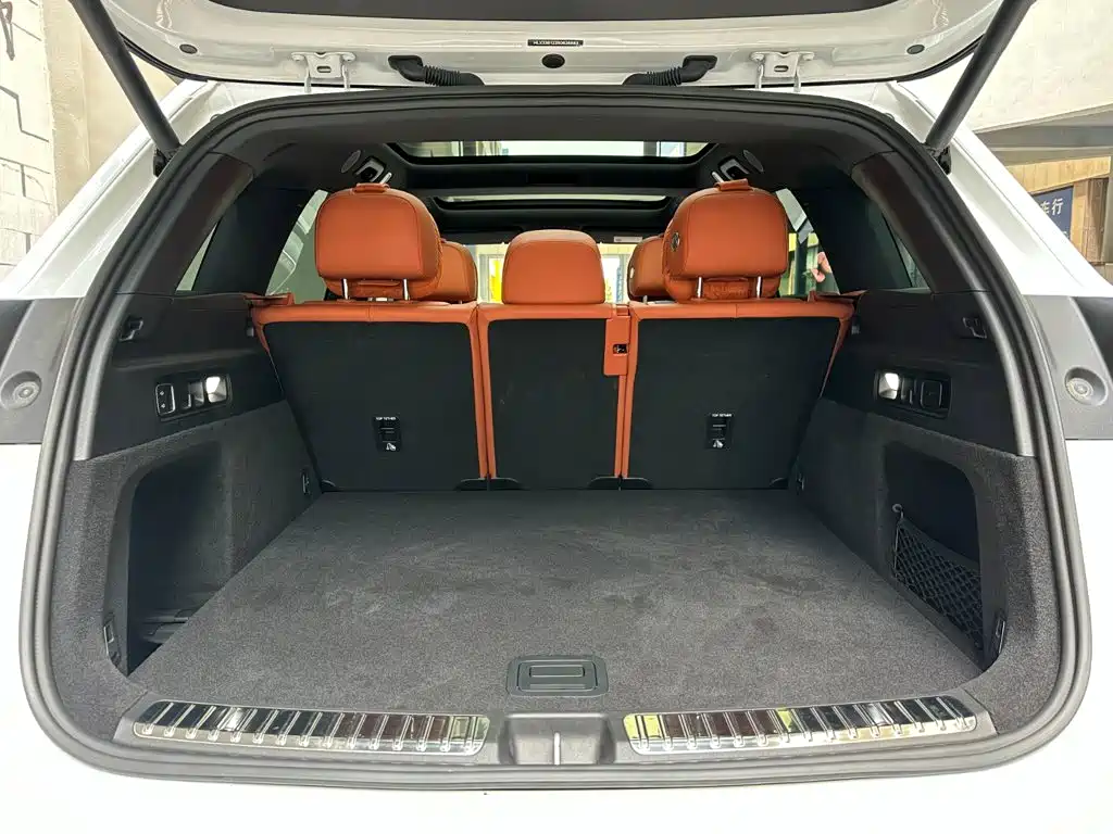 Li Auto Li L7 — миниатюра 8