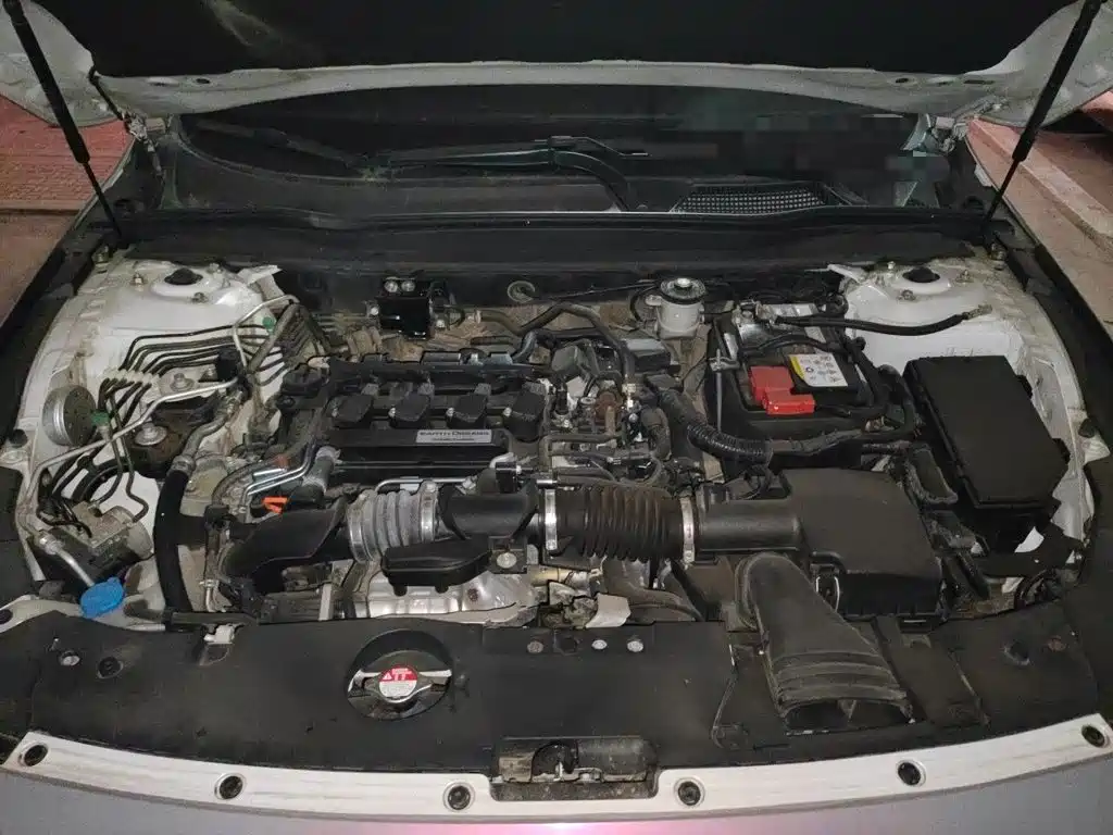 Honda Accord — миниатюра 11