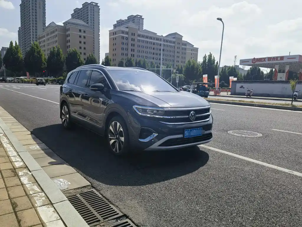 Volkswagen Talagon — миниатюра 9