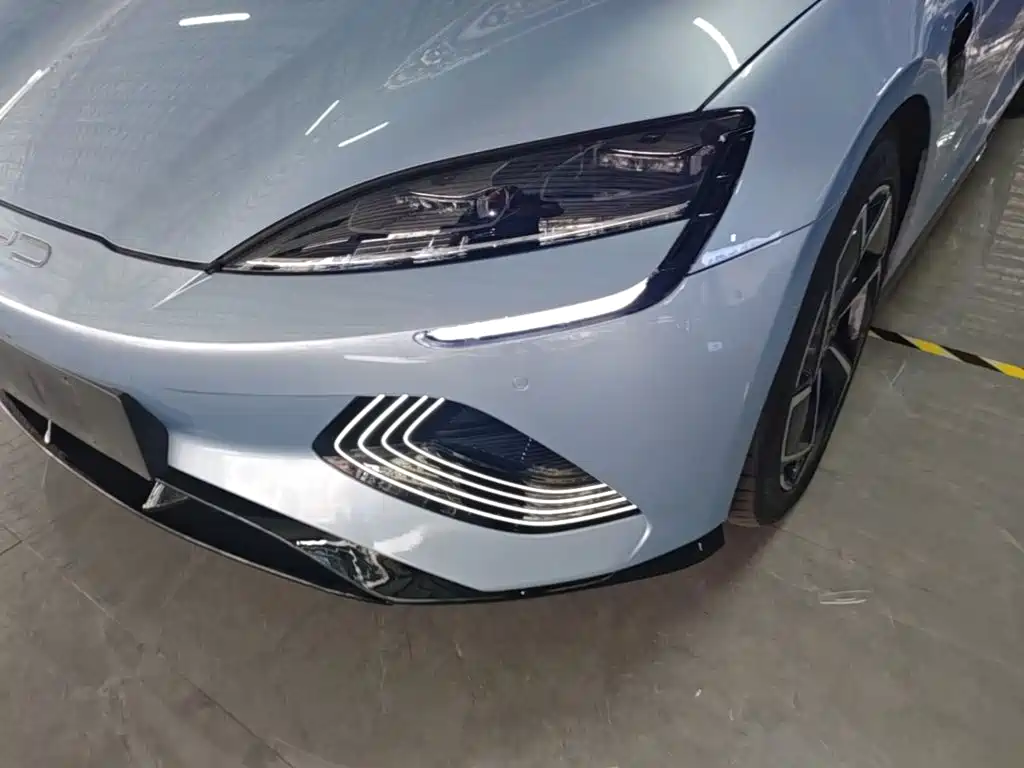 BYD Seal — миниатюра 24