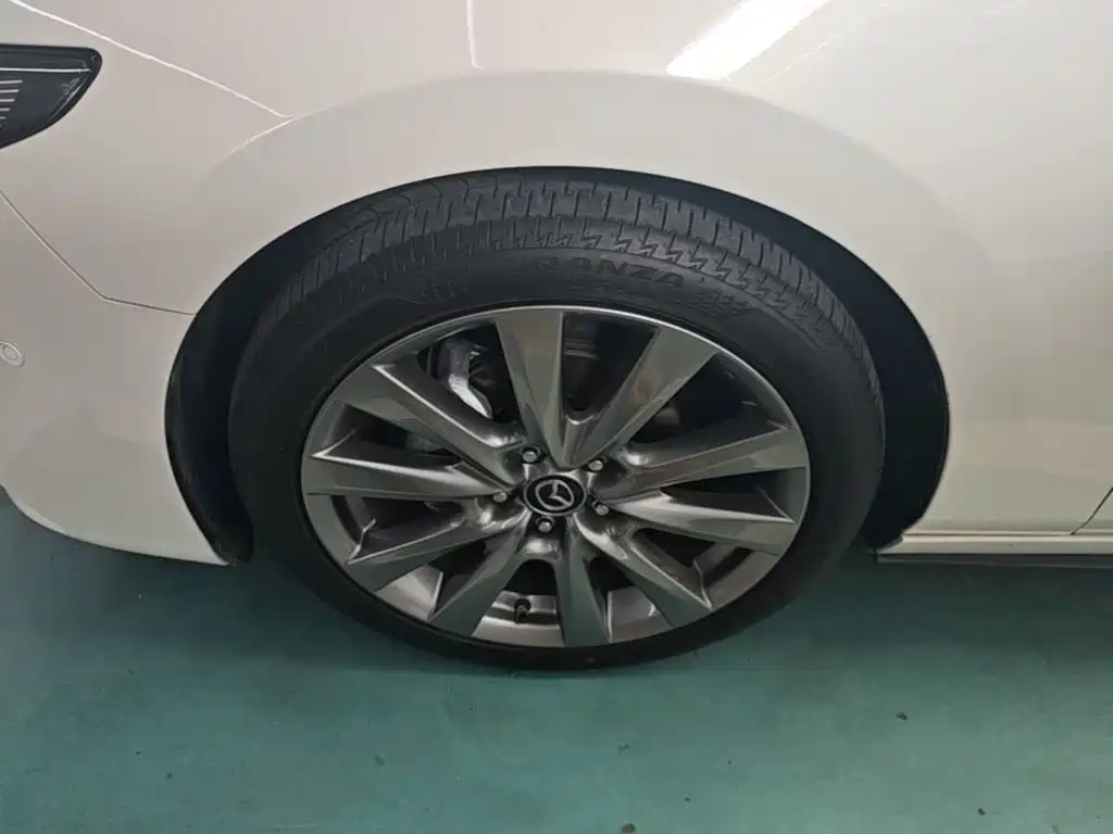 Mazda 3 Axela — миниатюра 23
