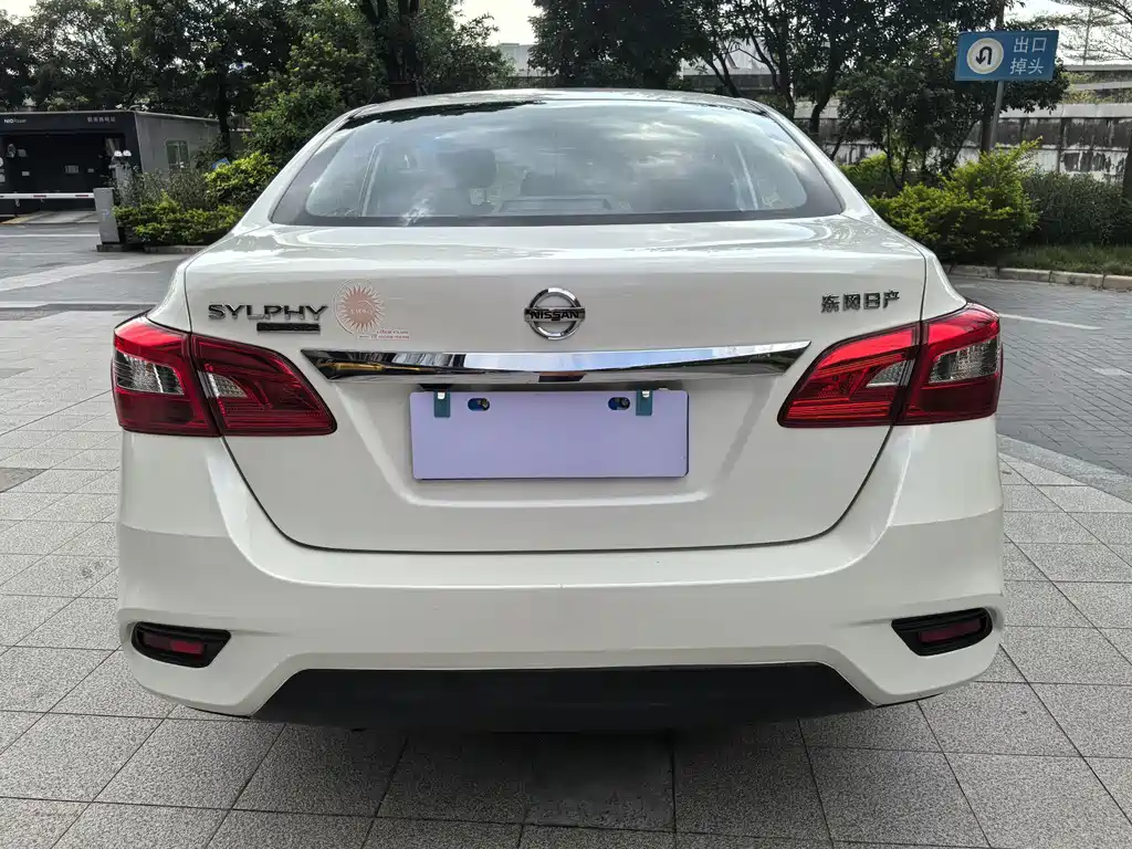 Nissan Sylphy — миниатюра 4
