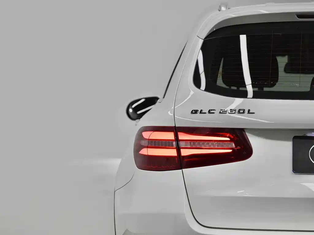Mercedes-Benz GLC — миниатюра 16