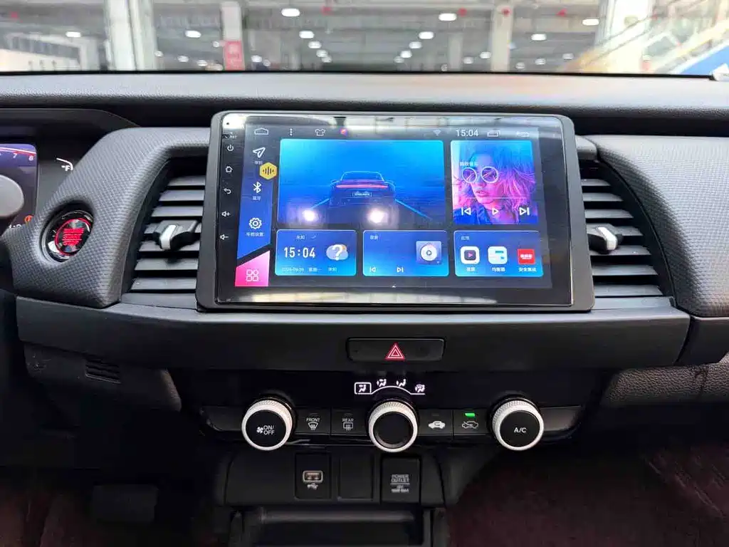 Honda Fit — миниатюра 14