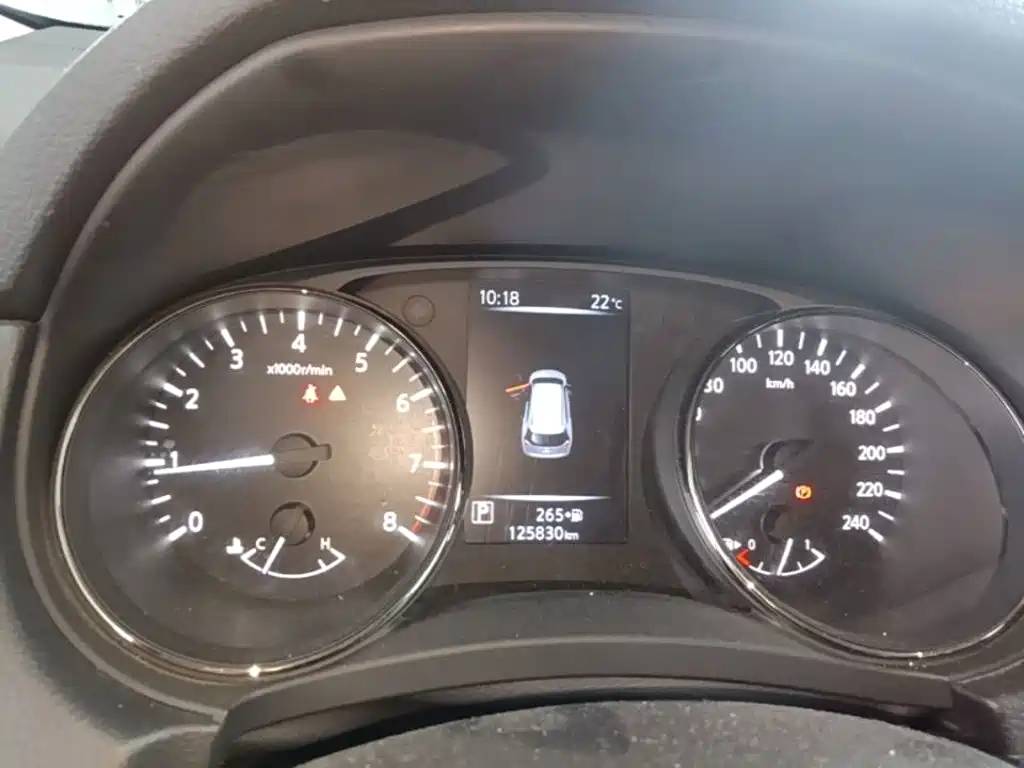 Nissan X-Trail — миниатюра 12