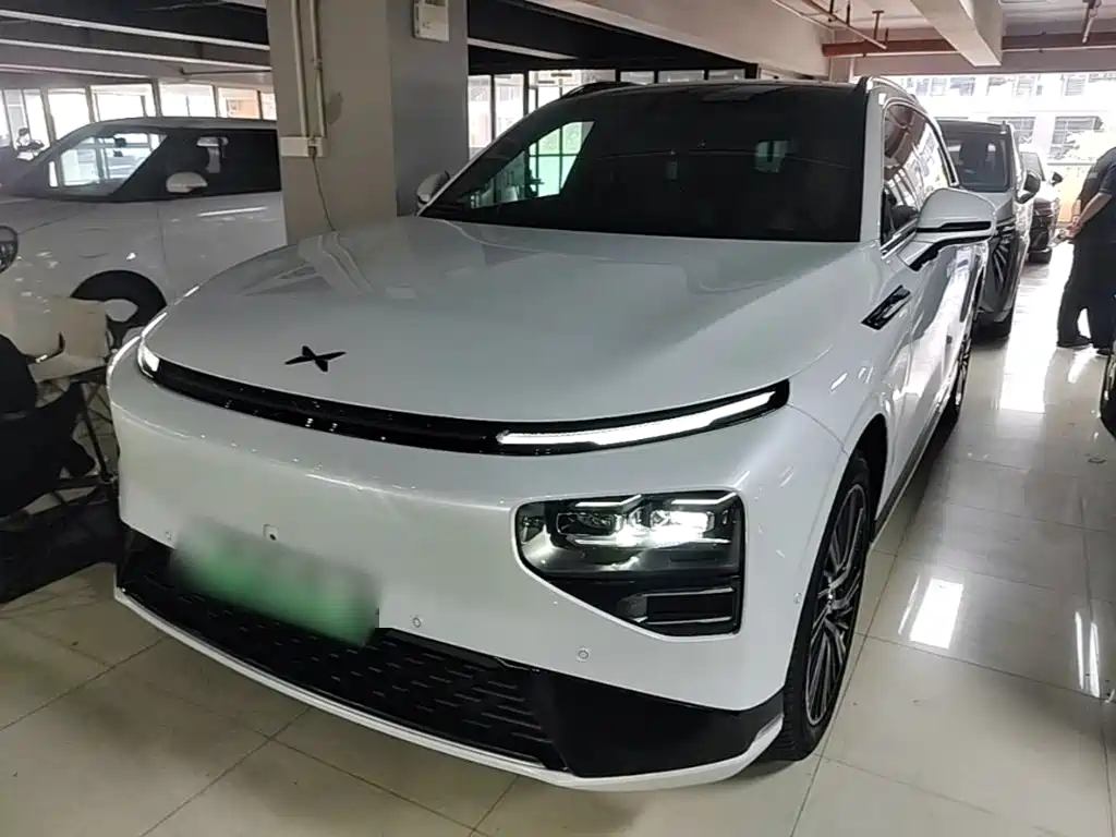 XPeng G9