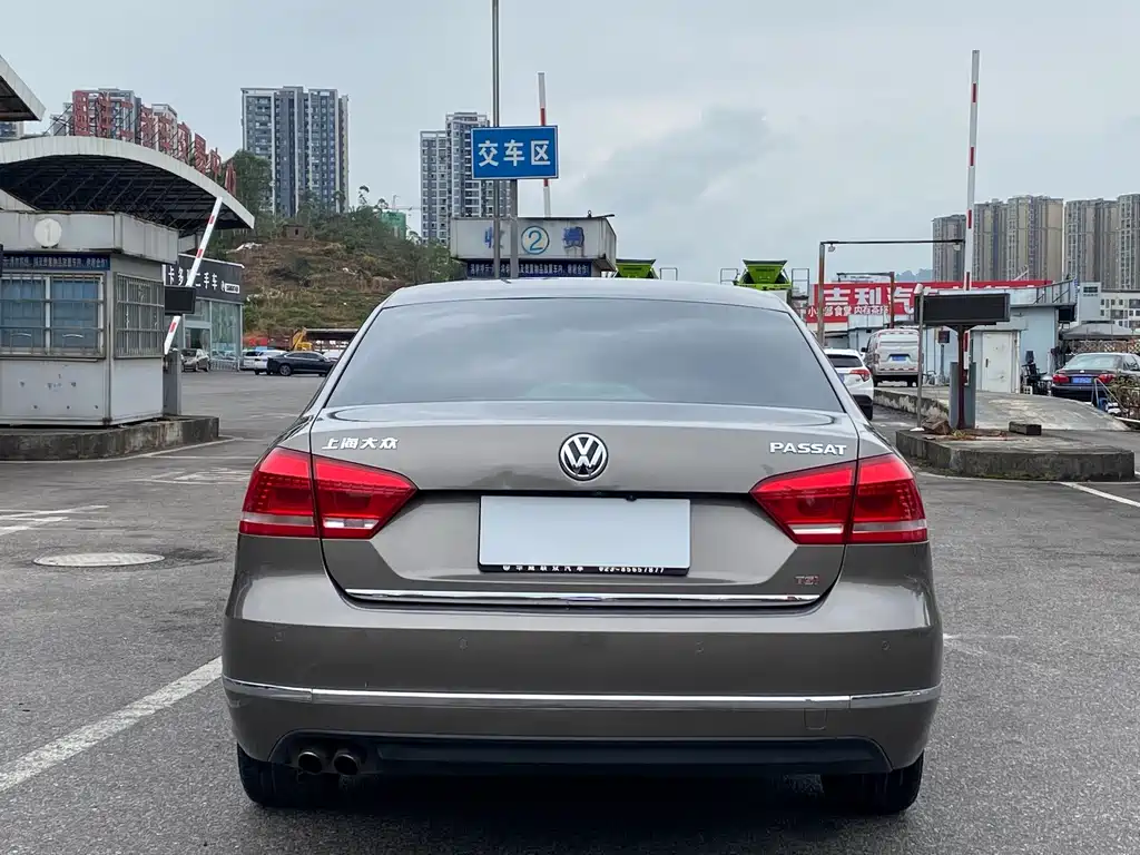 Volkswagen Passat — миниатюра 14