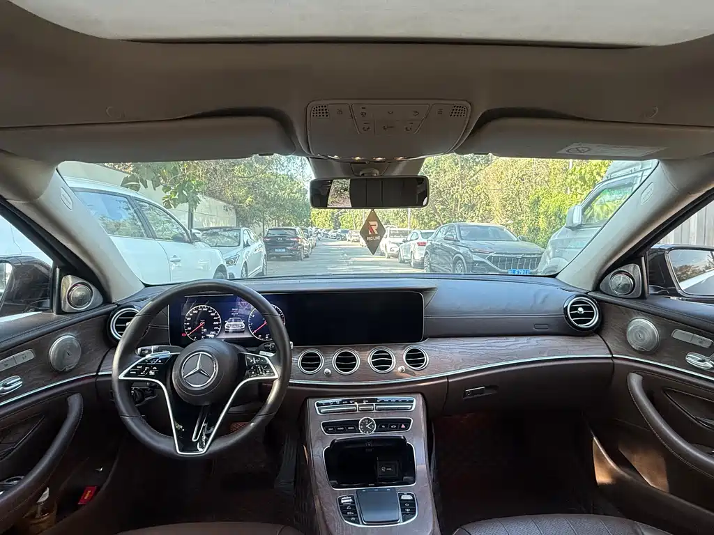 Mercedes-Benz E-Class E 2017 E 300 L Luxury