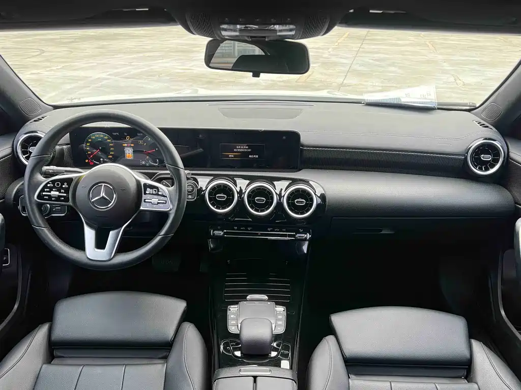 MERCEDES-BENZ A CLASS