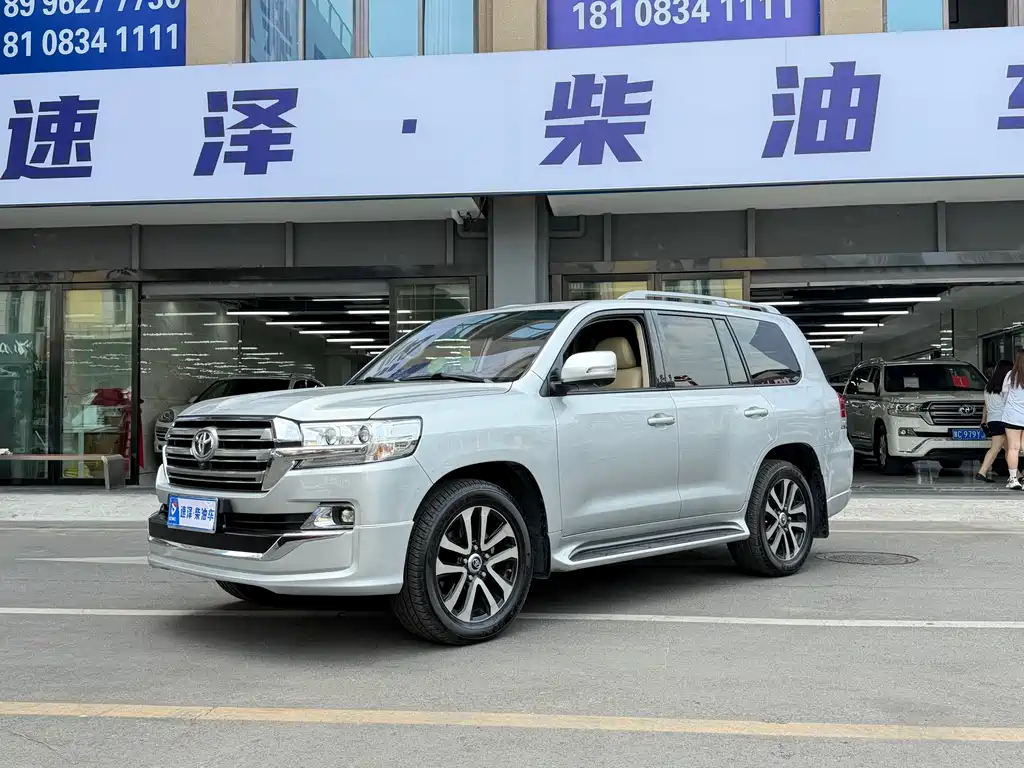 Toyota Land Cruiser 2020