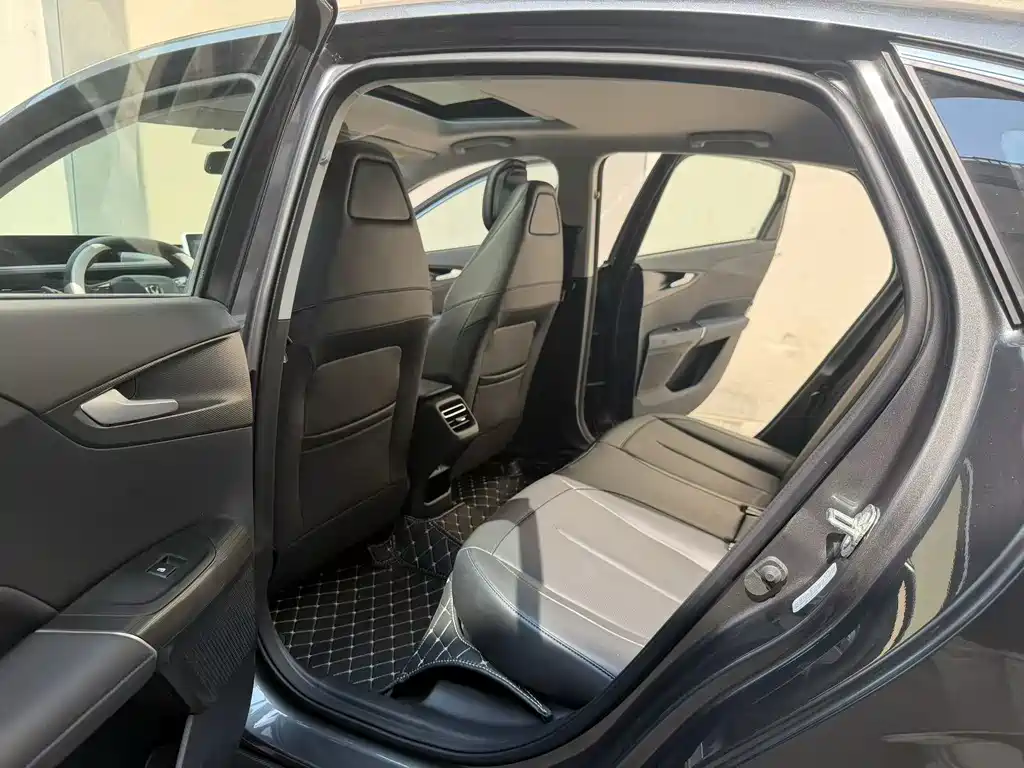 Changan Eado — миниатюра 6