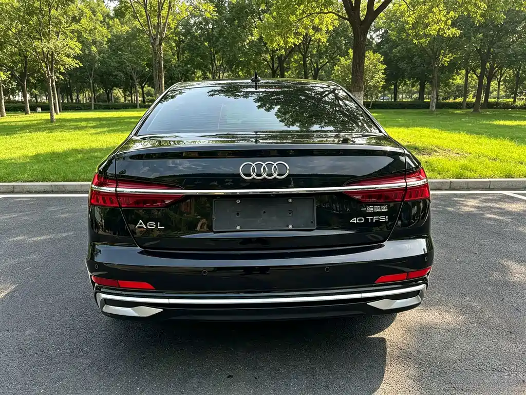 Audi A6L — миниатюра 5