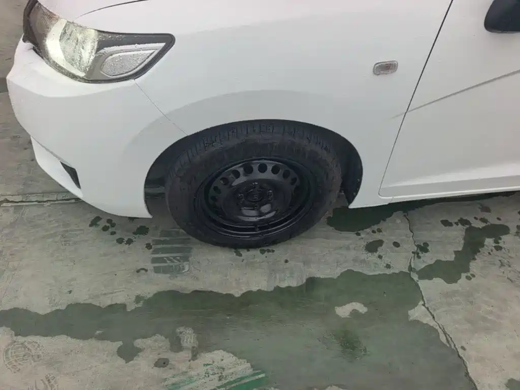 Honda Fit — миниатюра 23
