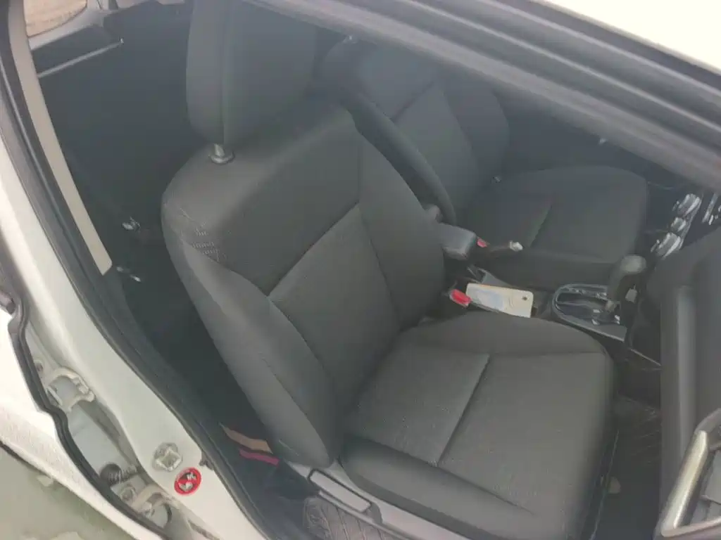Honda Fit — миниатюра 25