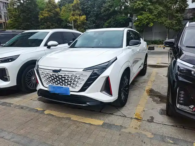 CHANGAN CHANGAN AUCHAN Z6