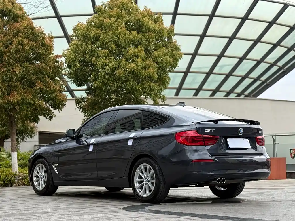 BMW 3 Series GT 3 GT 2017 320i Fashion