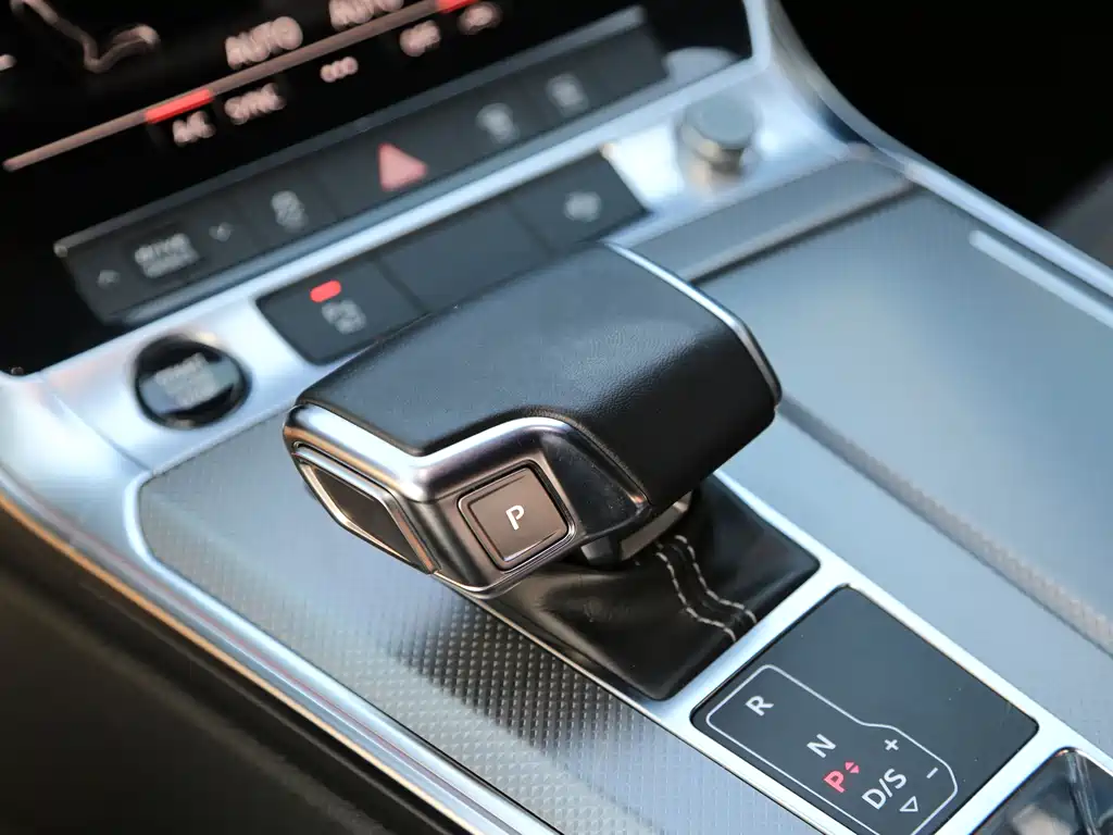 Audi A6L — миниатюра 8