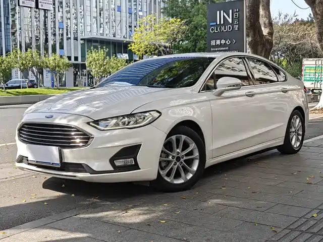 FORD MONDEO 2021