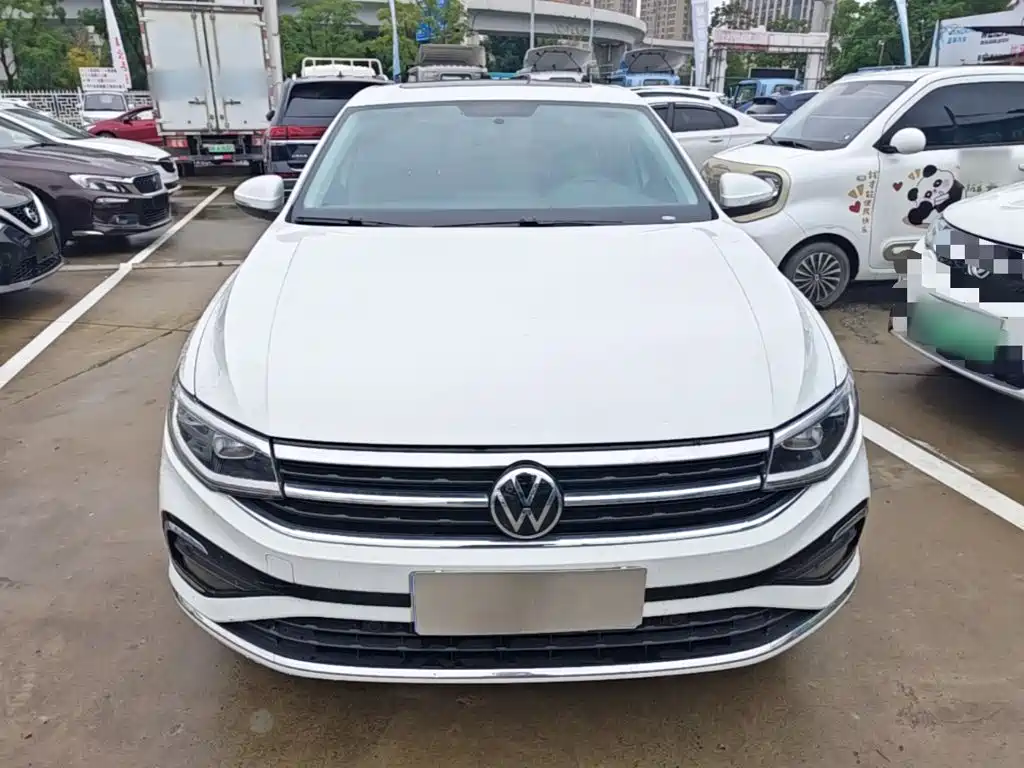 Volkswagen Bora — миниатюра 3