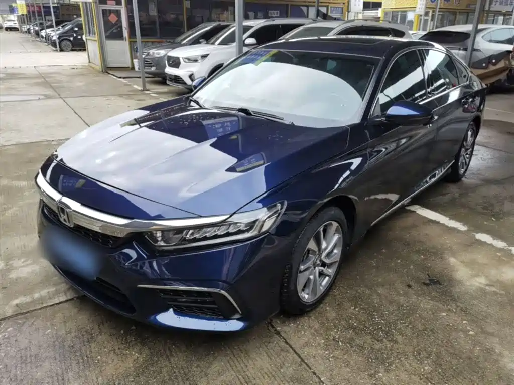 Купить Honda Inspire