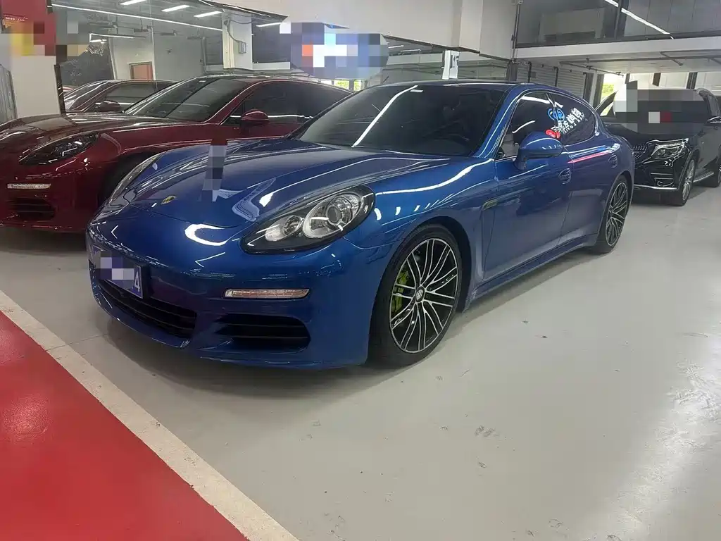 Porsche Panamera — миниатюра 2
