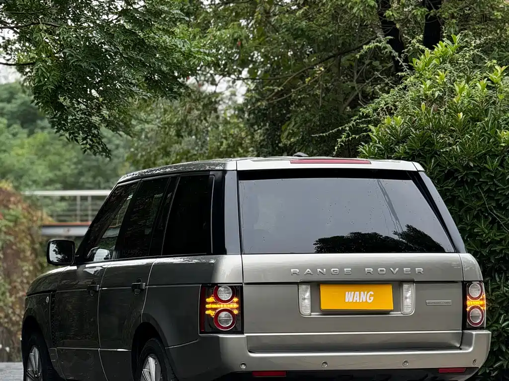 Land Rover Range Rover — миниатюра 4