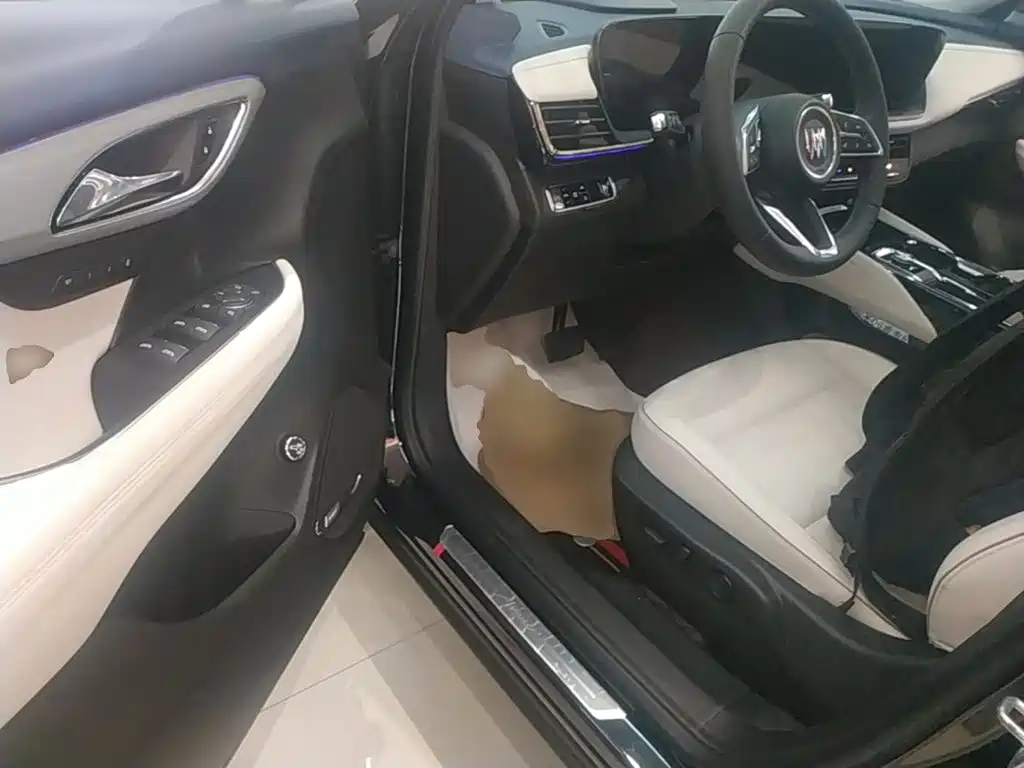 Buick Envision Plus — миниатюра 16