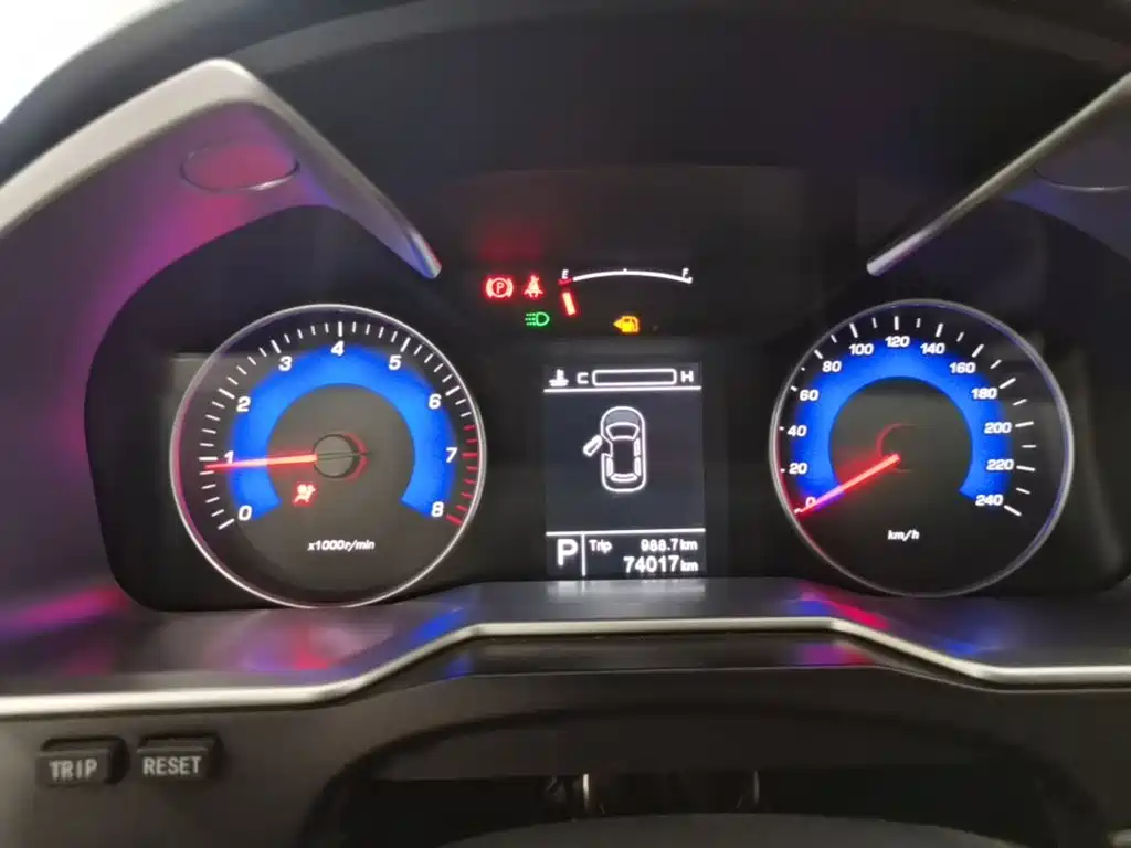 Geely Emgrand — миниатюра 12