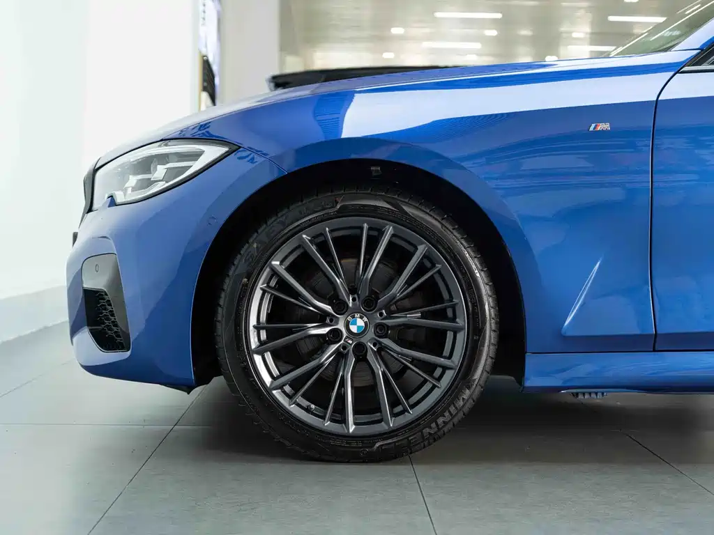 BMW 3 Series — миниатюра 9