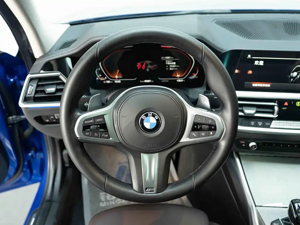 BMW 3 Series — миниатюра 13