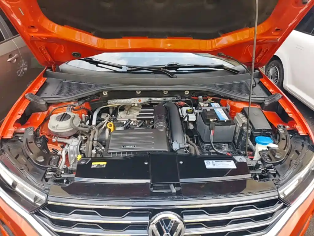 Volkswagen T-Roc — миниатюра 20
