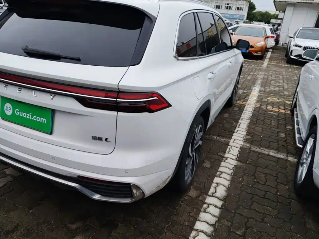 Geely Xingyue L — миниатюра 8