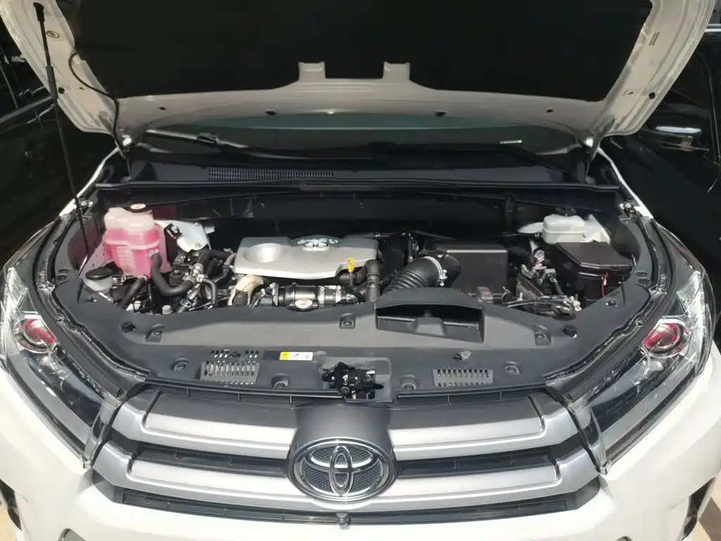 Toyota Highlander — миниатюра 17
