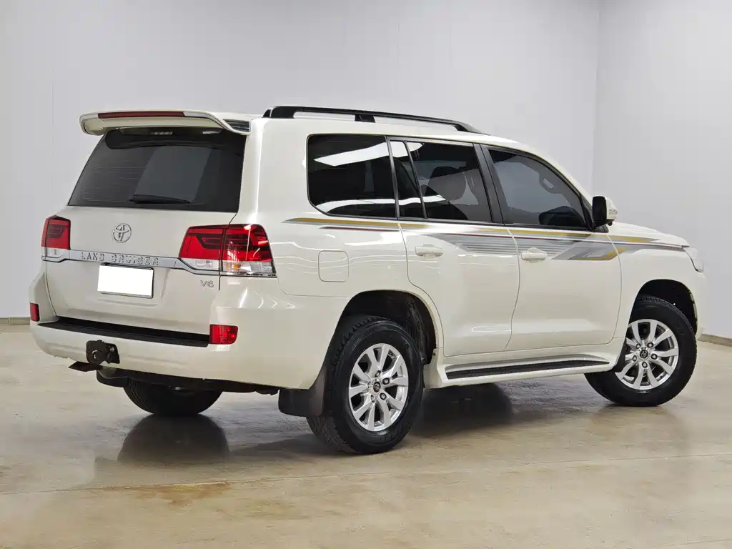 Toyota Land Cruiser 2019 4.0L AT