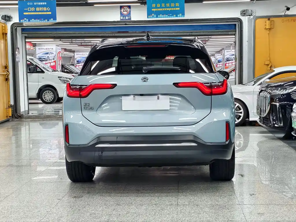 NIO ES6 — миниатюра 6