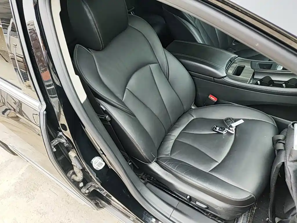 Buick LaCrosse 2022 — фото 19