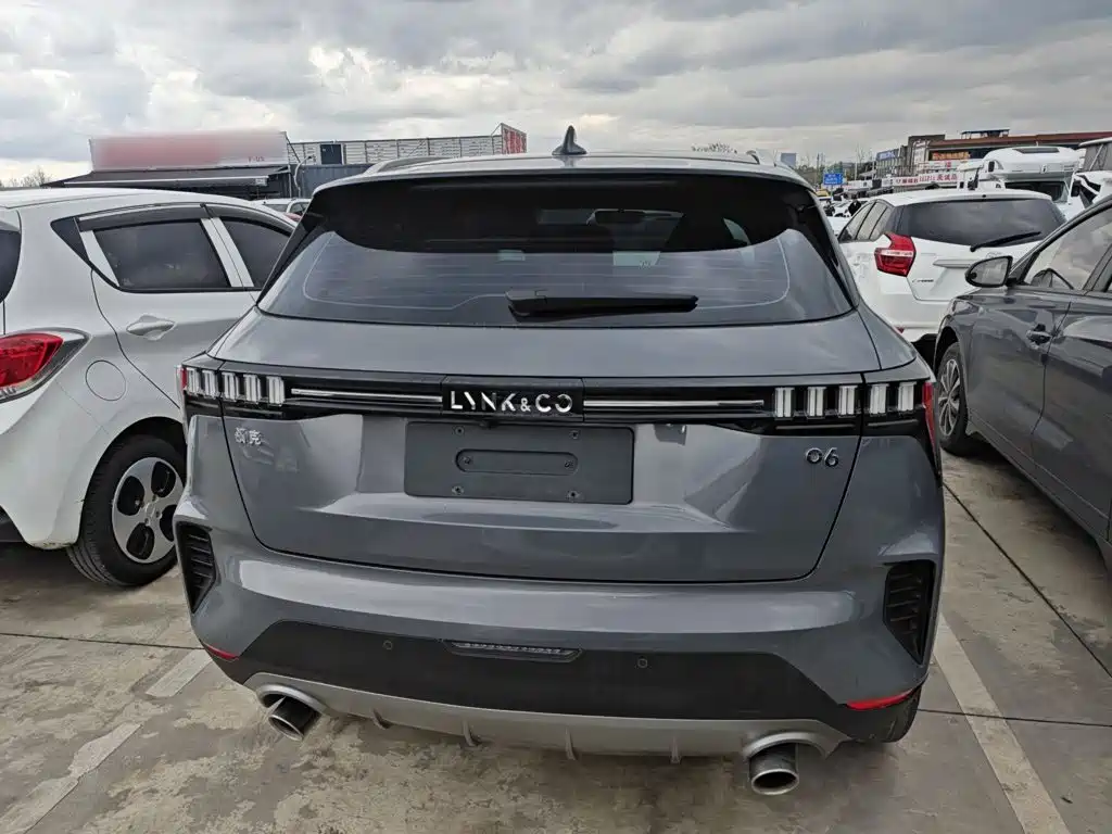 Lynk & Co 06 2020 1.5T Pro