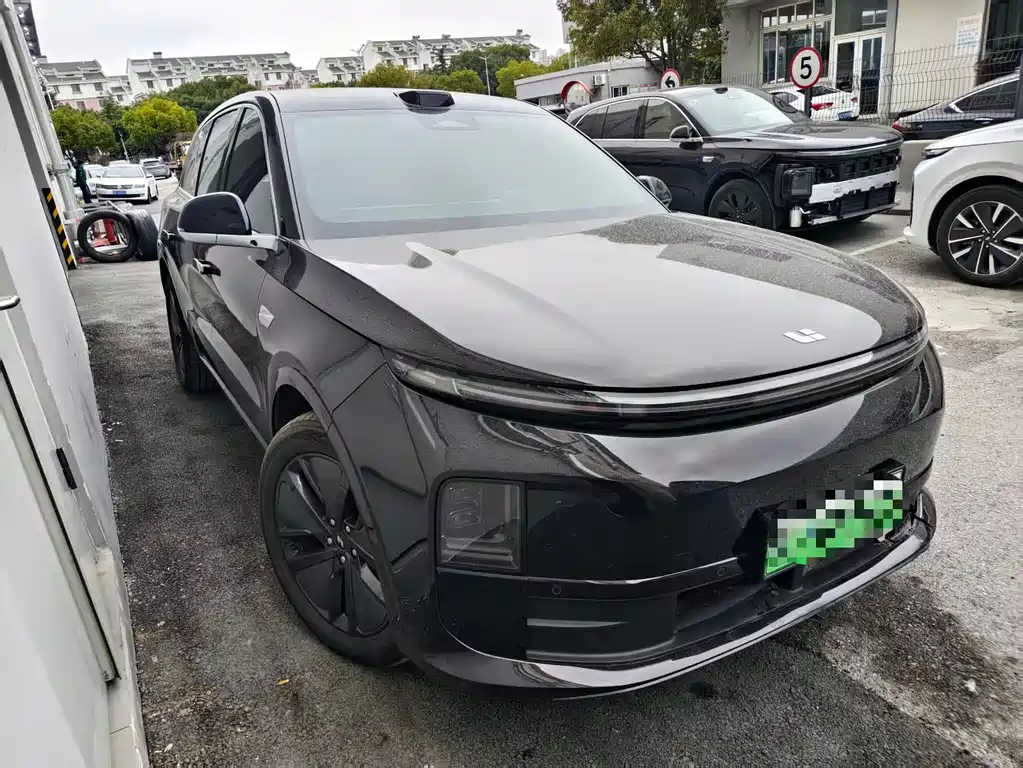 Li Auto IDEAL L6