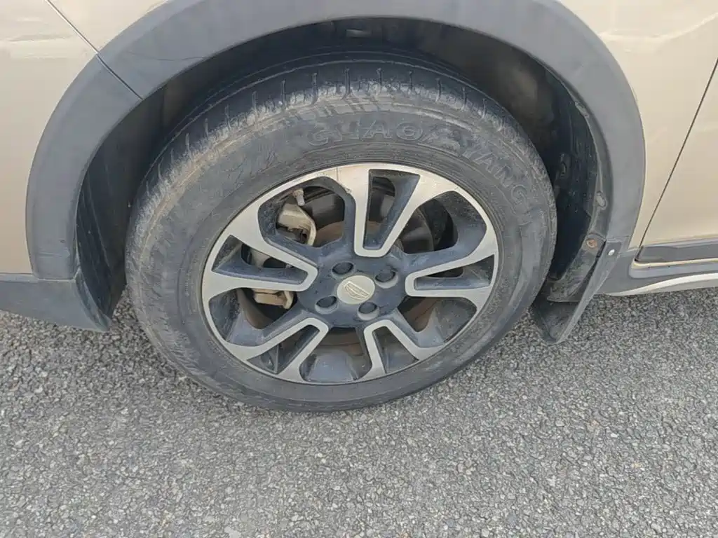 Geely Vision X3 — миниатюра 23