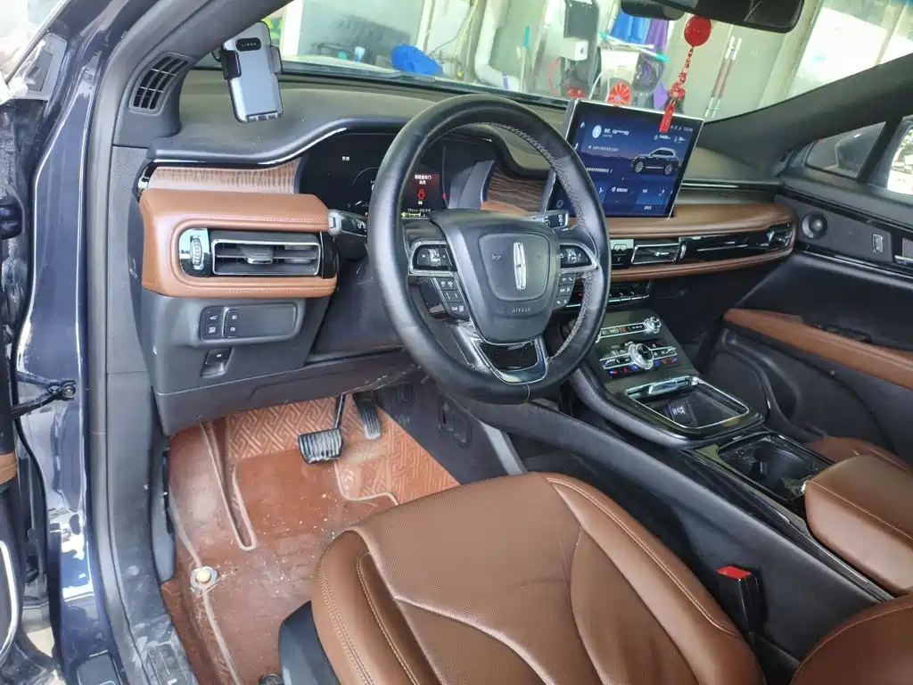 Lincoln Nautilus 2021 2.0T