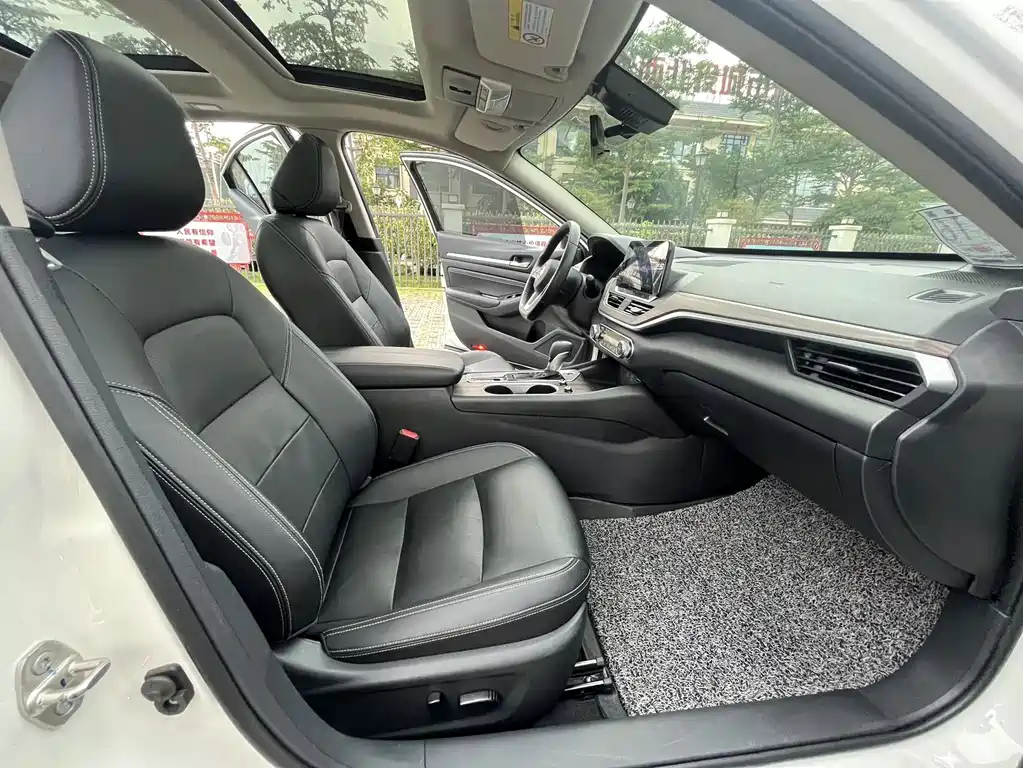 Nissan Teana — миниатюра 5