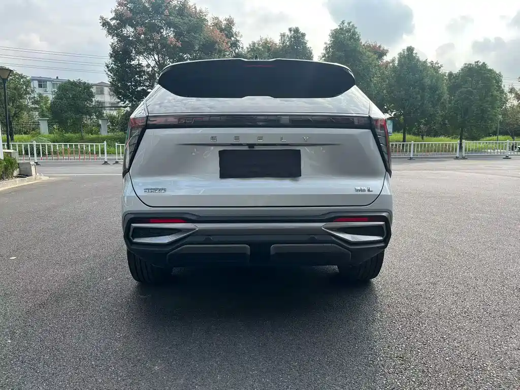 Geely Boyue L — миниатюра 9