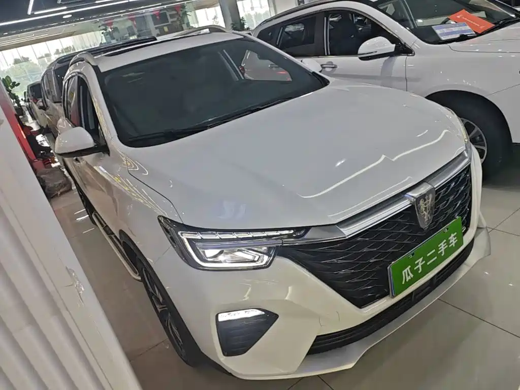 Roewe RX5 — миниатюра 4